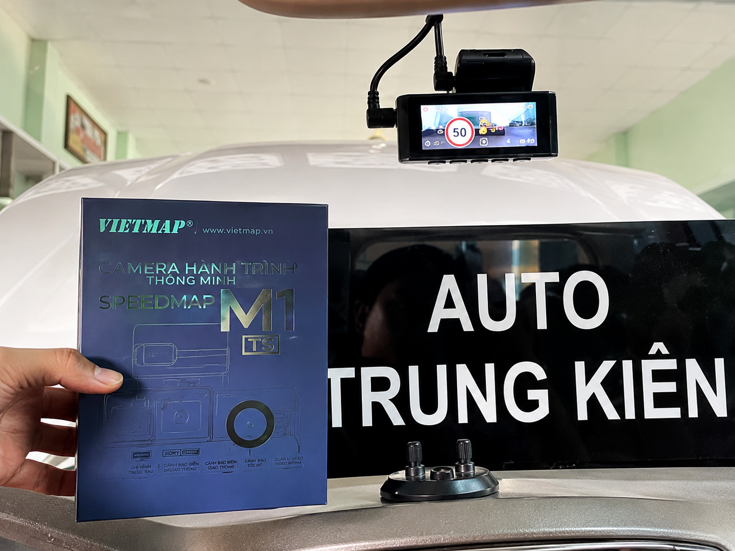 LẮP CAMERA HÀNH TRÌNH